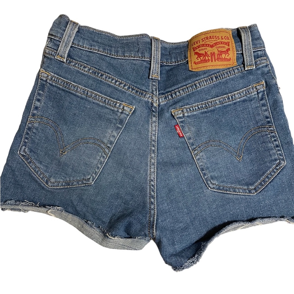 Levi high waist short